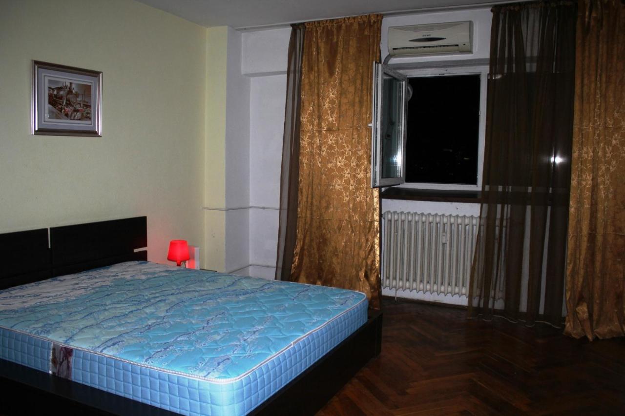 Modern Apartment City Center 2 Bucureşti Ngoại thất bức ảnh